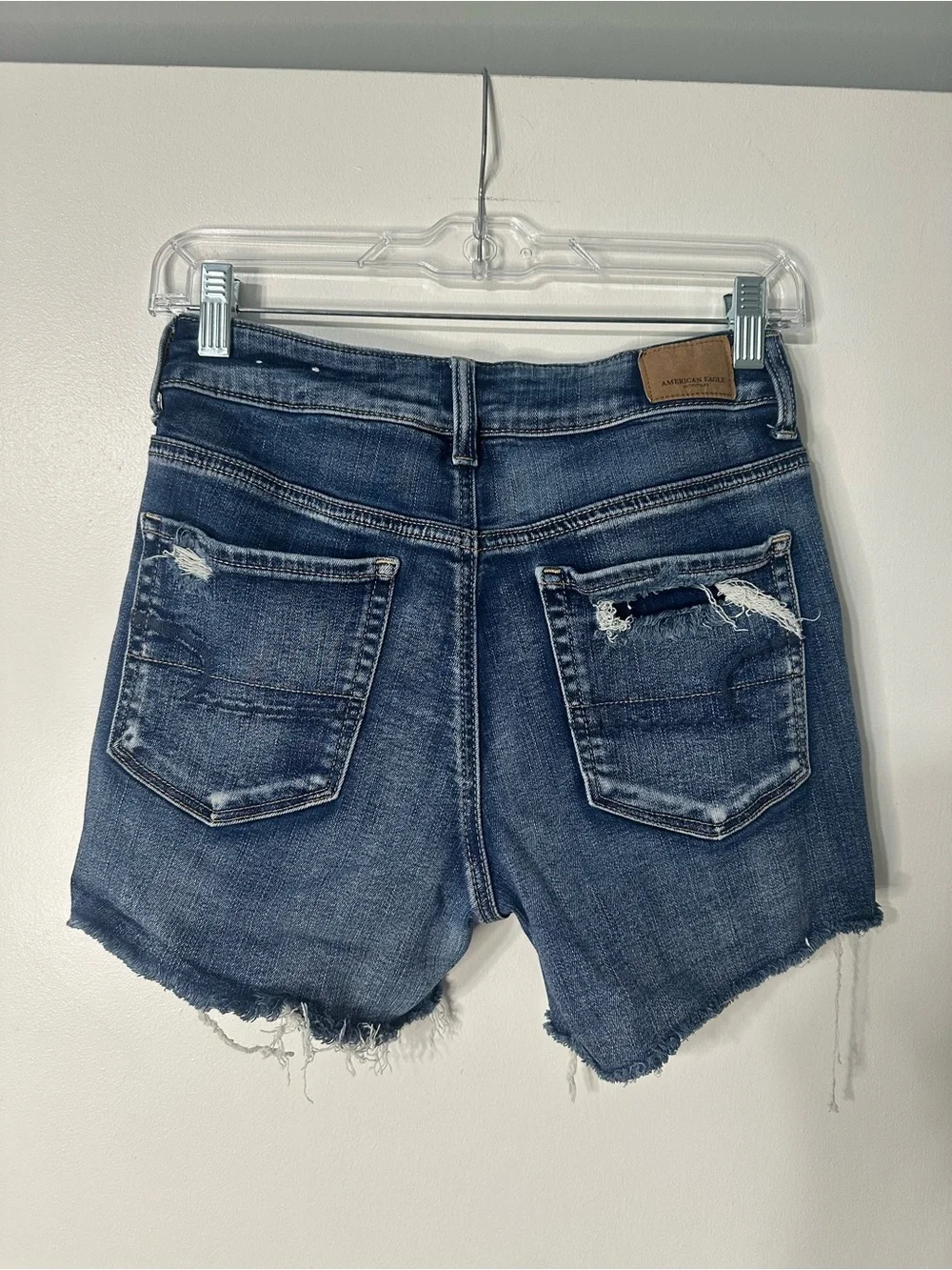 American Eagle Next Level stretch Hi-Rise Shortie Women’s Shorts size 4